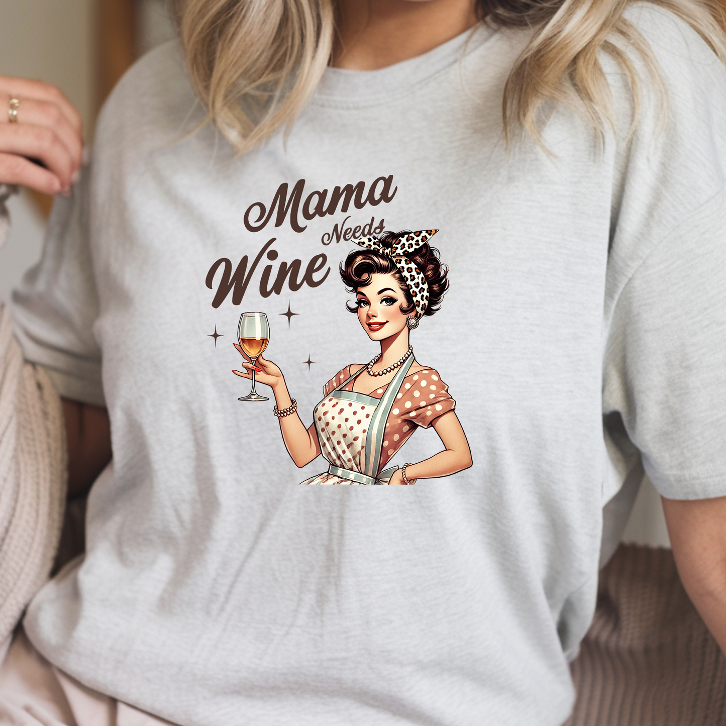 Mama Needs Wine - Tee